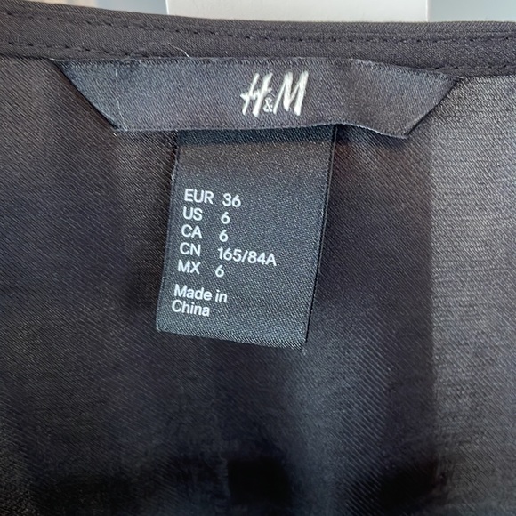 H&M Sleeveless Slip Dress, size 6 - Picture 5 of 10